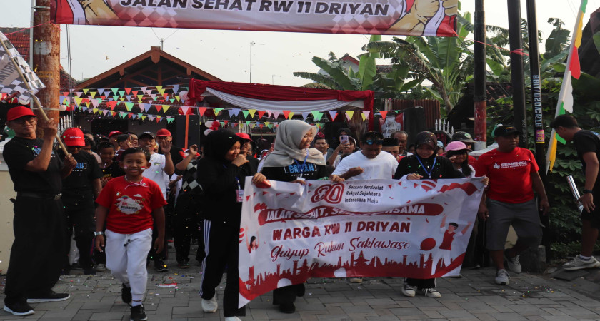 Jalan Sehat Meriah HUT RI Ke-80 Dusun Driyan, Hadiah Utama Motor Vario