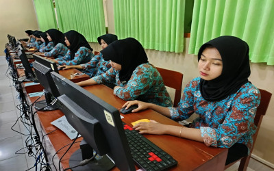Ujian Sekolah (Usek) Tahun Pelajaran 2024/2025 SMK Negeri 1 Pengasih Selesai dengan Lancar